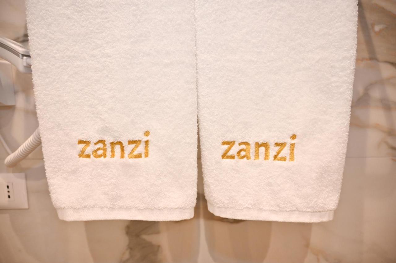 Zanzi Дуррес