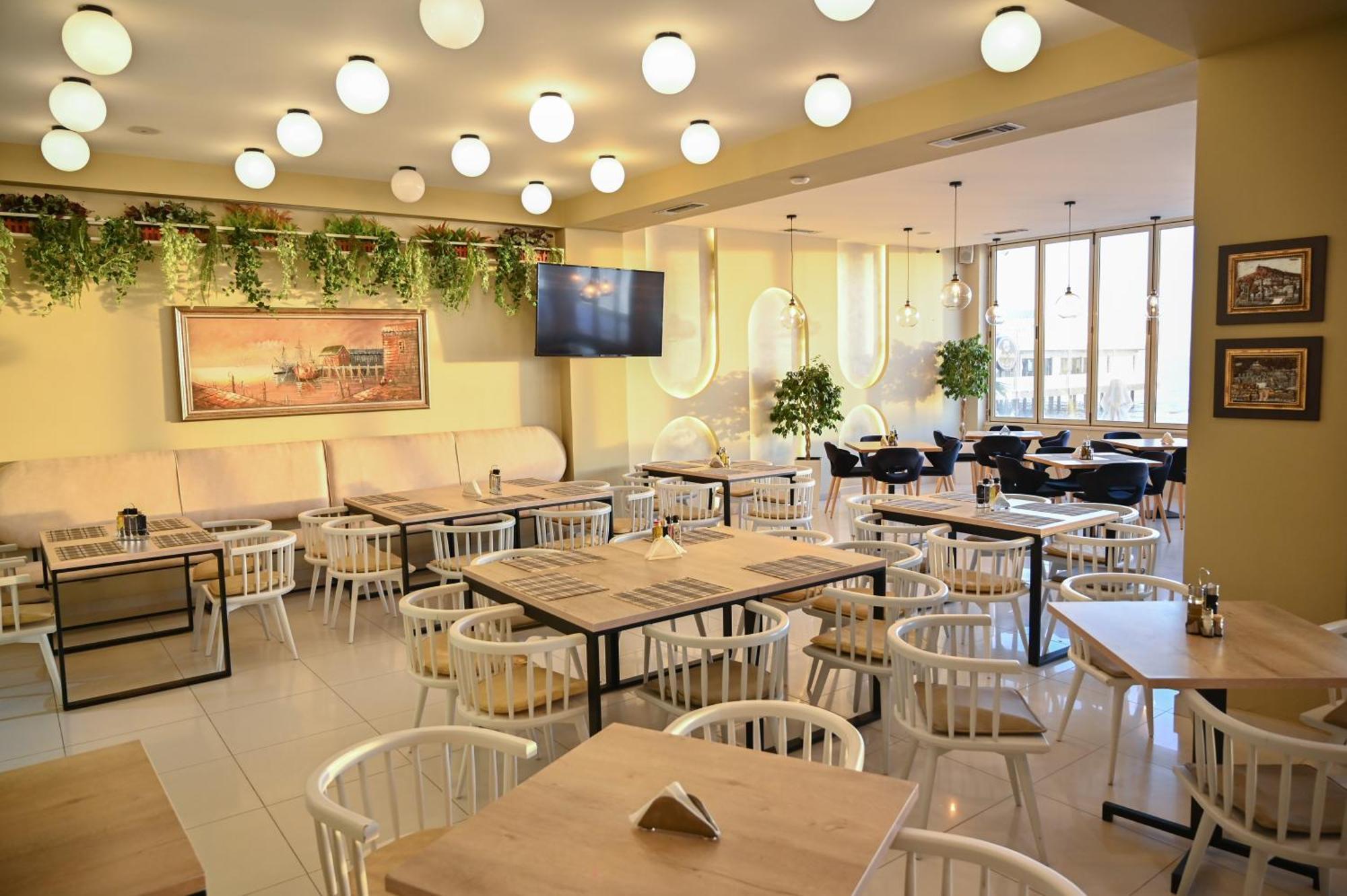 Zanzi 4* Durres