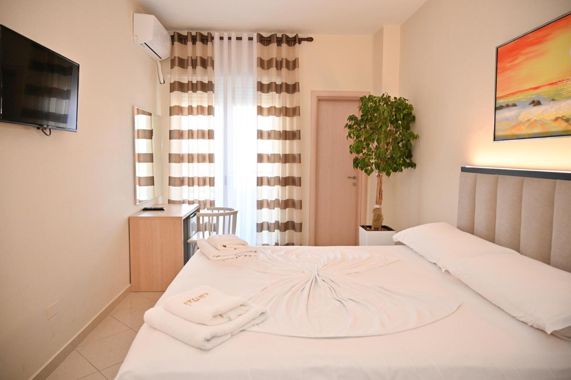 Zanzi Hotel